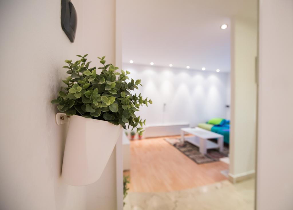 Eazzynight Center Apartment Zagreb Bagian luar foto
